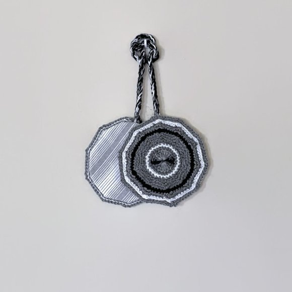 Crochet set, Dress Shape Dish Towel, Handmade Crochet Pot Holder - Picture 3 of 9